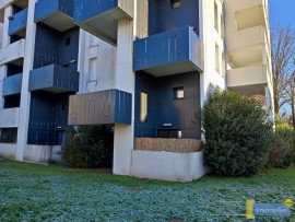 
                                                                                        Vente
                                                                                         T2 avec balcon et parking proche tram