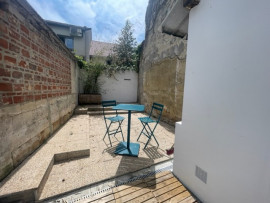 
                                                                                        Location
                                                                                         T2 avec terrasse