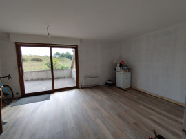 
                                                                                        Vente
                                                                                         T2 avec terrasse + garage 23 m² en option