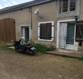 
                                                                                        Location
                                                                                         T2 dans une ancienne ferme à Champlois