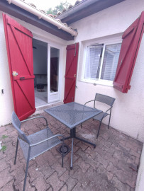 
                                                                                        Location
                                                                                         T2 meublé BORDEAUX