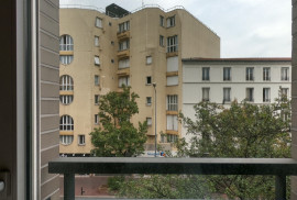 
                                                                                        Location
                                                                                         T2 meublé Gabriel Péri Saint-Ouen