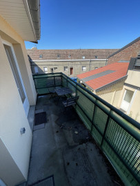 
                                                                                        Location
                                                                                         T3 meublé 49m2 Famars