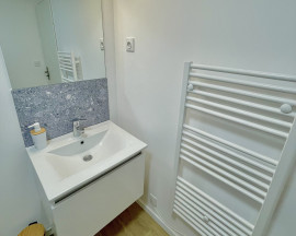 
                                                                                        Location
                                                                                         T3 meublé - Lille Porte des Postes - 3593891