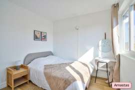 
                                                                                        Colocation
                                                                                         T4 avec une chambre disponible (sur 3) à Massy