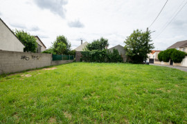 
                                                                                        Vente
                                                                                         Terrain - 370 m² - Goussainville