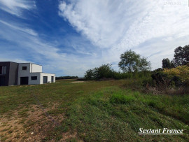 
                                                                                        Vente
                                                                                         Terrain à bâtir au calme