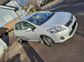 
                                                                                        Voiture
                                                                                         Toyota Auris 1,8 Hybrid Executive HSD