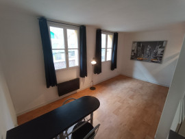 
                                                                                        Vente
                                                                                         Très beau studio Amiens quartier Saint-Leu