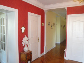 
                                                                                        Vente
                                                                                         TRES BEL APPARTEMENT DE STANDING