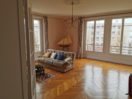 
                                                                                        Vente
                                                                                         TRES BEL APPARTEMENT DE STANDING