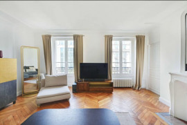 
                                                                                        Location
                                                                                         Très bel appartement familial meuble - ETOILE