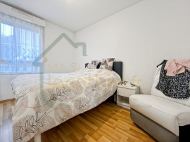 
                                                                                        Vente
                                                                                         Très bel appartement T3 loué dans un immeuble sécurisé.