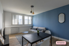 
                                                                                        Colocation
                                                                                         Une chambre de disponible dans cette colocation de 3 chambres à Pierre Bénite - 469371