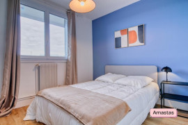 
                                                                                        Colocation
                                                                                         Une chambre disponible dans cette colocation meublée et totalement équipée