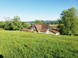 
                                                                                        Vente
                                                                                         Une ferme au calme avec vue sur les Pyrénées