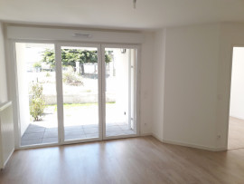 
                                                                                        Location
                                                                                         Vacant / N° 005 / T2 / 40 m² / Villenave-d'Ornon / Nu