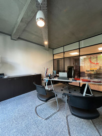 
                                                                                        Vente
                                                                                         Vente Bureaux Nantes 44000