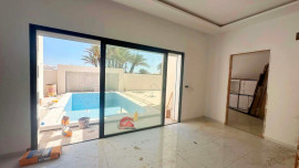 
                                                                                        Vente
                                                                                         VILLA AVEC PISCINE À MEZRAYA DJERBA - RÉF V620