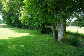 
                                                                                        Vente
                                                                                         Villa contemporaine construite selon les normes techniques environnementales dans le coeur du Périgord vert. 