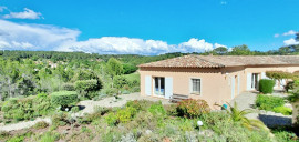 
                                                                                        Vente
                                                                                         Villa Lorgues sur 1 hectare