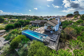 
                                                                                        Location de vacances
                                                                                         Villa Majoris & Casa Azul