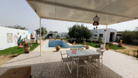 
                                                                                        Vente
                                                                                         VILLA MEUBLÉE À MELLITA DJERBA - RÉF V678