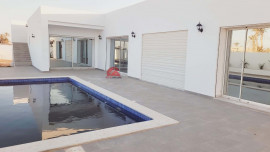 
                                                                                        Vente
                                                                                         VILLA NEUVE À HOUMT SOUK DJERBA ZA - RÉF V680