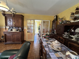 
                                                                                        Vente
                                                                                         Villa non mitoyenne sans vis à vis avec garage + terrain attenant