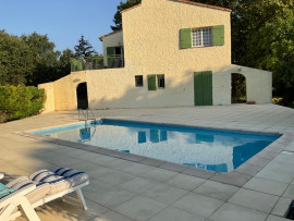 
                                                                                        Vente
                                                                                         Villa sur 5000m2 pyrénéenne orientale