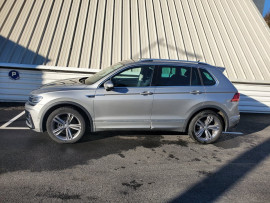 
                                                                                        Voiture
                                                                                         Volkswagen Tiguan R line