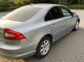 
                                                                                        Voiture
                                                                                         Volvo S80 T4 1.6essence 180ch