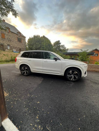 
                                                                                        Voiture
                                                                                         Volvo XC90 B5