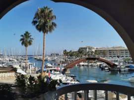 
                                                                                        Vente
                                                                                         Vue Mer-Port-Bateaux