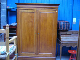 Armoire en merisier Sartrouville