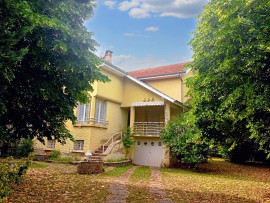 Charmante maison familiale avec grand jardin POUILLY SOUS CHARLIEU