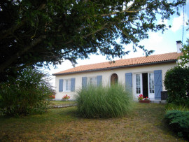 Charmante maison sur terrain de 2072m² Chabournay