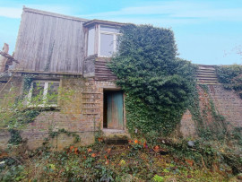 Maison à rénover, jardin, 2 chambres Amiens