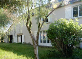 Maison semi-détachée avec jardin et prairie sur  Saint-Saulge