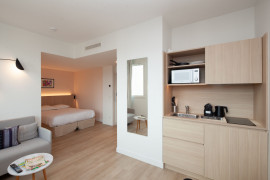 Suite côté jardin avec rooftop, ardin, salle de sport, home cinéma et services de ménage et maintenance dans une résidence neuve en coliving (loyer tout inclus) Issy-les-Moulineaux