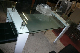 Table en verre neuve Sartrouville