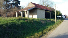 Terrain 3470m² (10.95€/m²)+ bâtiment inclus Vers-sous-Sellières