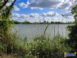 Terrain de loisirs au bord de la Garonne quinsac