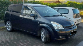 Toyota Corola Verso Clamart