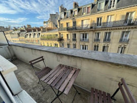 Appartement étage élevé avec balcon - La Muette Paris 16ème