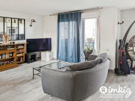 Appartement traversant 2-3 pièces Courbevoie