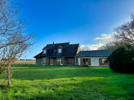 BRETAGNE SUD MAISON OSSATURE BOIS 5 HA Gavres