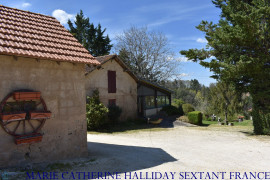 ENSEMBLE IMMOBILIER PERIGORD NOIR VUE EPOUSTOUFLANTE ROUFFIGNAC SAINT CERNIN DE RE