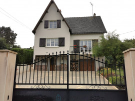 Maison de 4 chambres, garage, jardin LIMERAY