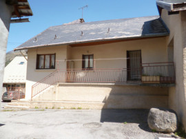 MAISON de village  4 CHAMBRES DANS HAMEAU CALME Saint-Arnoult-en-Yvelines